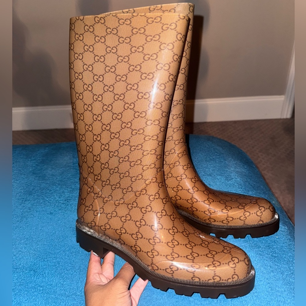 Gucci Women's Tan Monogram Rain Boots